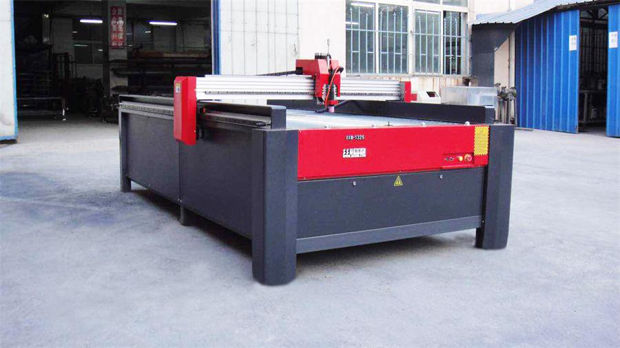 事事達數(shù)控等離子切割機.jpg 事事達數(shù)控等離子切割機.jpg